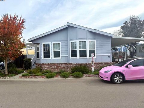 Photo of 6130 Monterey Rd #99, San Jose, CA 95138 (MLS # 41118928)