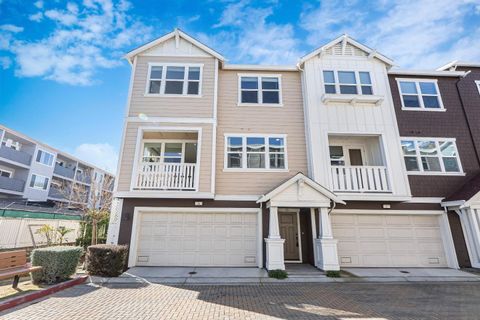 A home in San Mateo