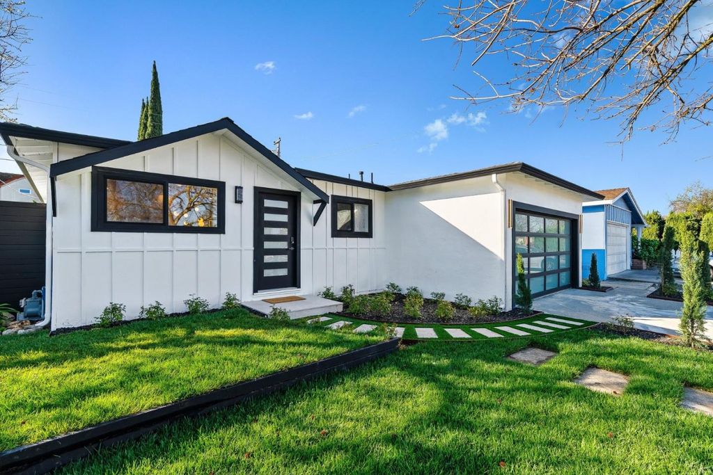 Photo of 1742 Del Paso Avenue, San Jose, CA 95124 (MLS # ML82038371)