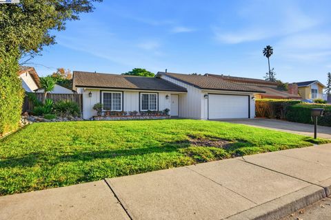 Photo of 3312 San Marco Ct, Union City, CA 94587 (MLS # 41117797)