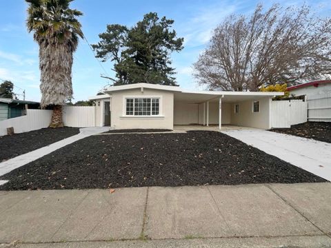 Photo of 258 Los Altos Pl, American Canyon, CA 94503 (MLS # 41123260)