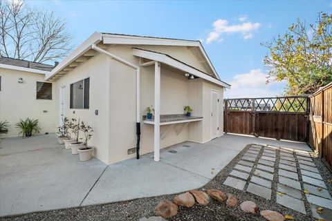 A home in Milpitas