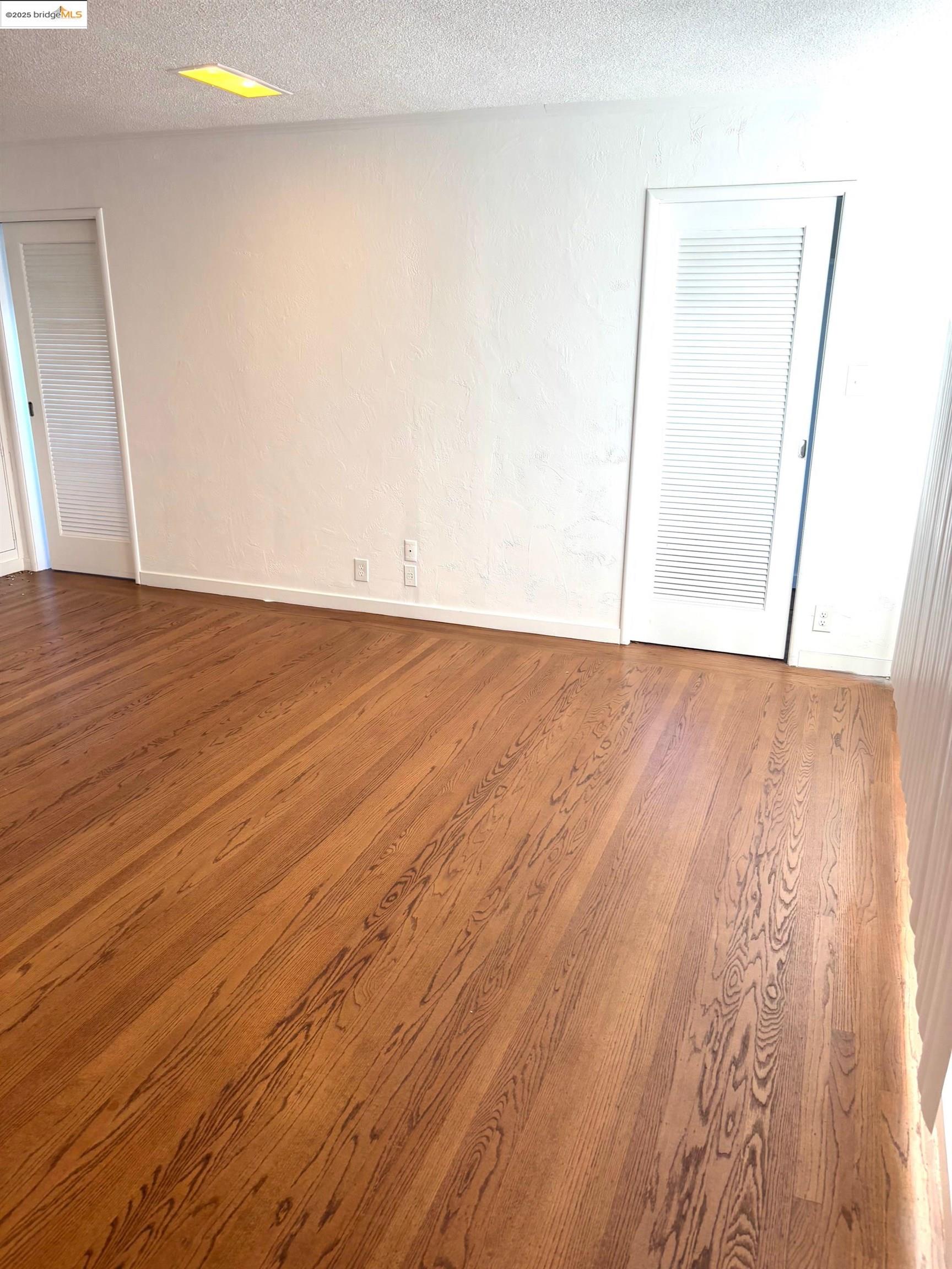 Oakland, California 94605, United States, 3 Bedrooms Bedrooms, ,Residential,Active,19292