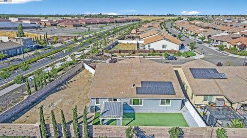 A home in Lathrop