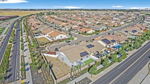 A home in Lathrop