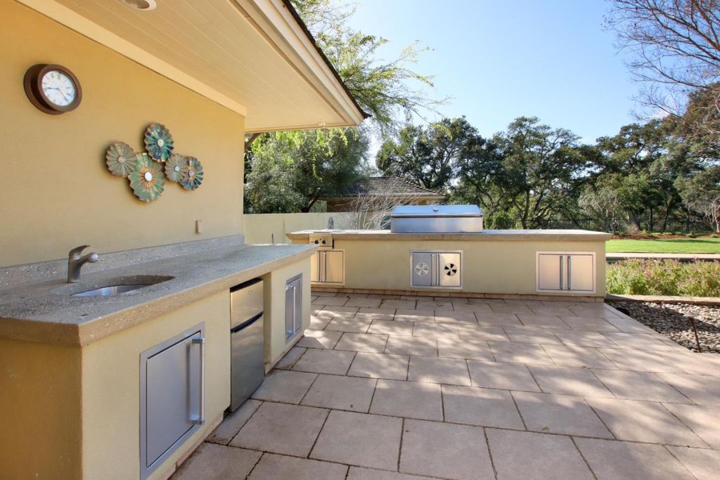 listing image 54