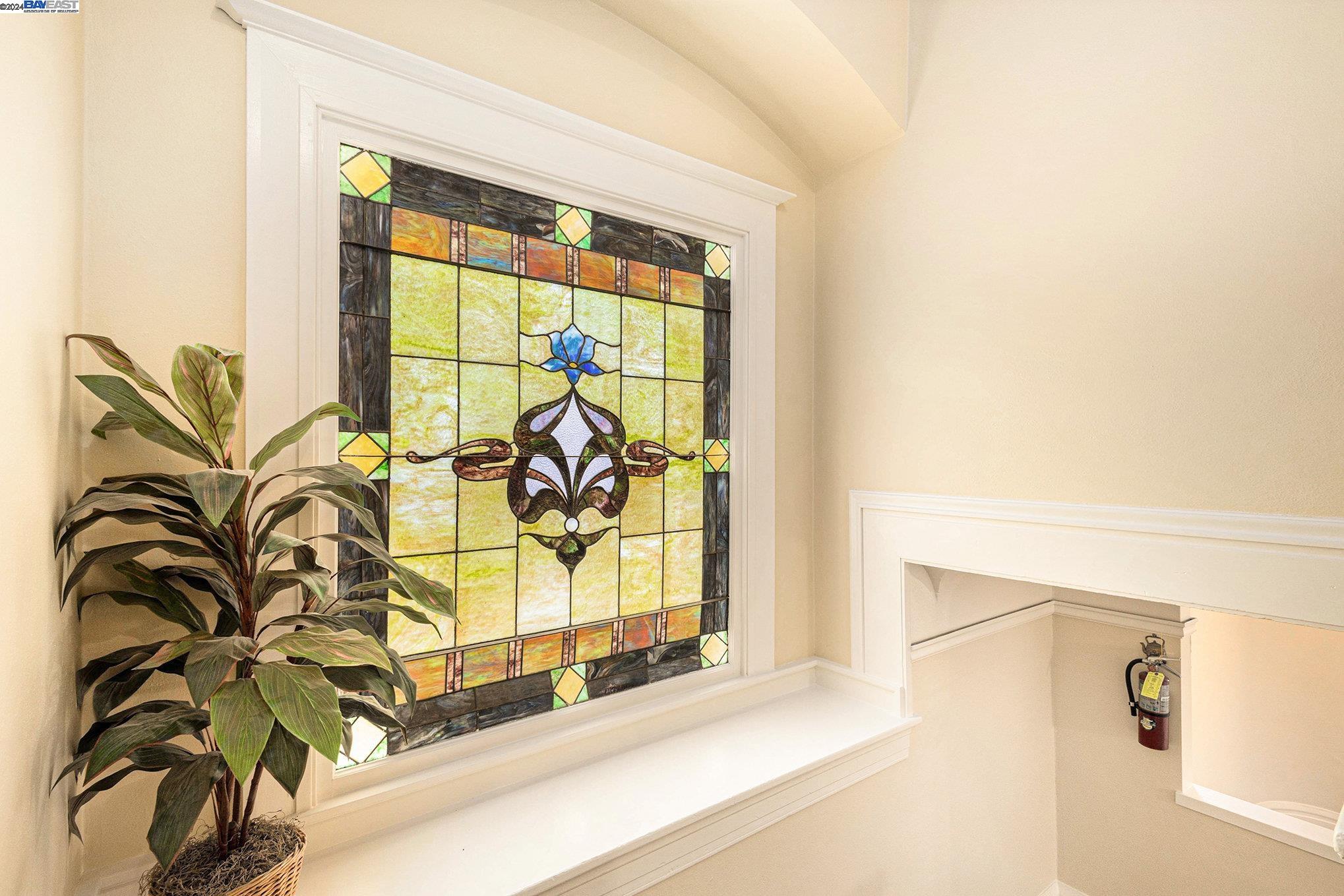 Alameda, California 94501, United States, 2 Bedrooms Bedrooms, ,Residential,Active,61165