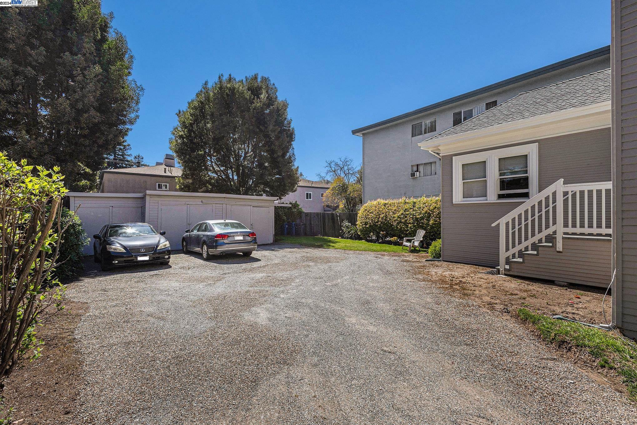 Alameda, California 94501, United States, 2 Bedrooms Bedrooms, ,Residential,Active,61165