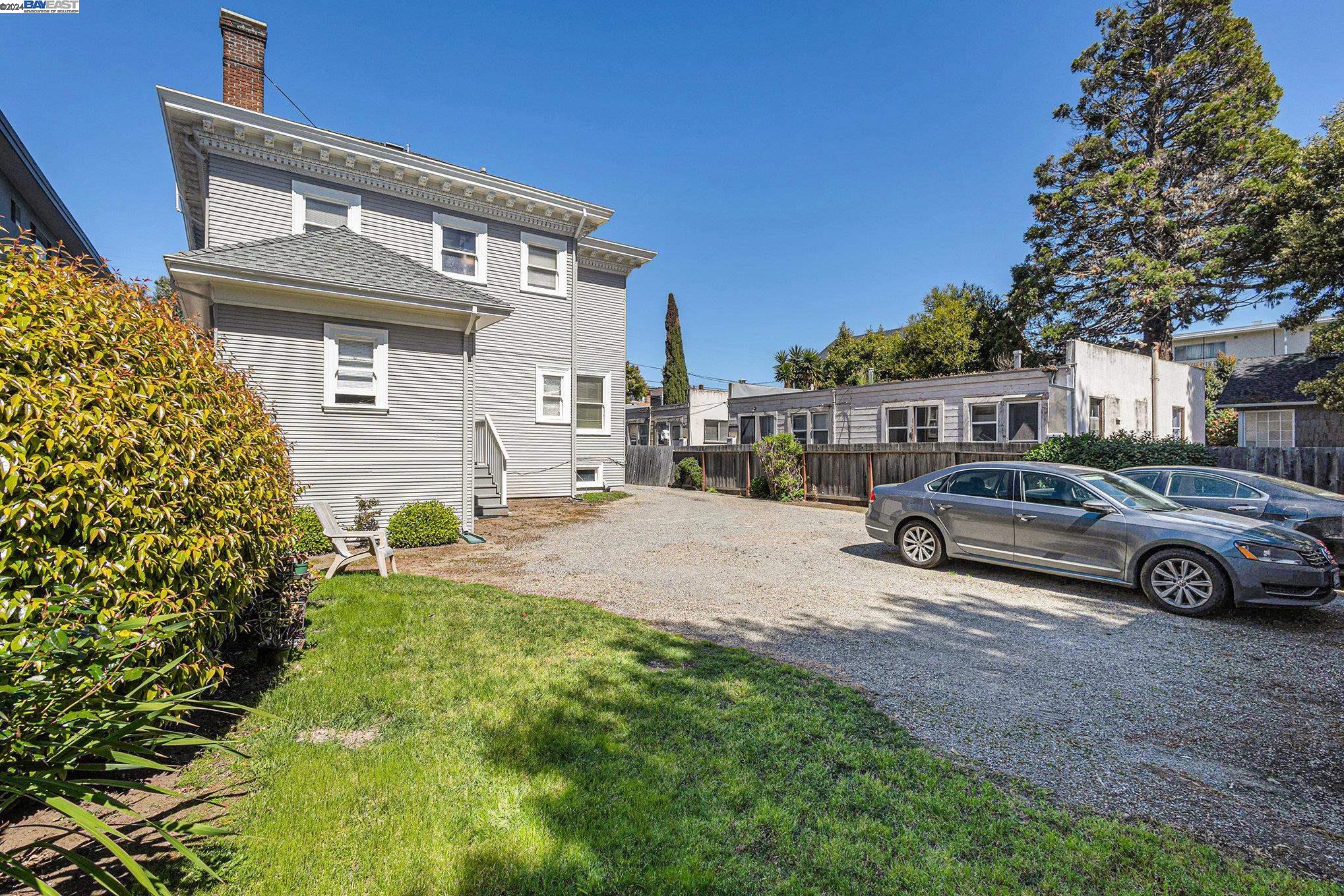 Alameda, California 94501, United States, 2 Bedrooms Bedrooms, ,Residential,Active,61165