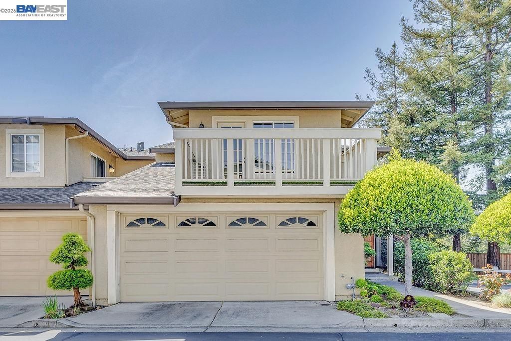 Photo of 21917 Nugget Canyon Dr, Castro Valley, CA 94552 (MLS # 41126942)