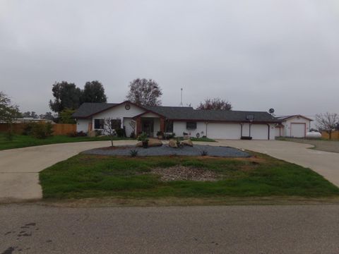 Photo of 19650 Road 31, Madera, CA 93638 (MLS # ML82029743)
