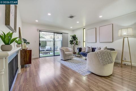 Photo of 2650 Jones Rd #14, Walnut Creek, CA 94597 (MLS # 41121984)