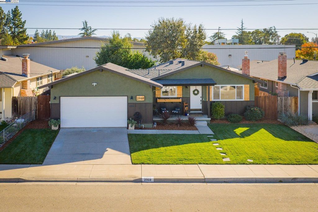 Photo of 2969 Cabrillo Ave, Livermore, CA 94550 (MLS # 41116152)