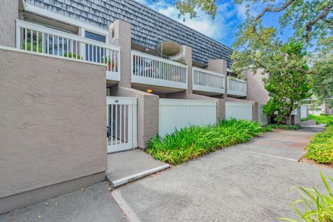 A home in Menlo Park