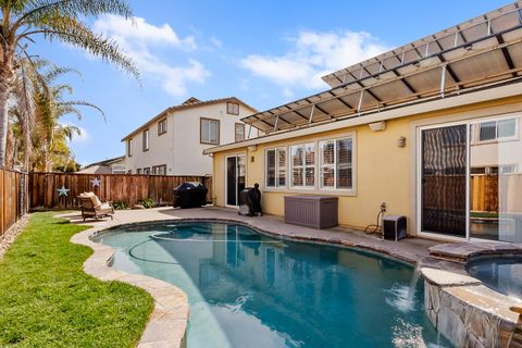 Photo of 5282 Fern Ridge Cir, Discovery Bay, CA 94505 (MLS # 41123362)