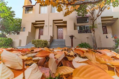 Photo of 219 Commons Ln, Foster City, CA 94404 (MLS # 41119227)