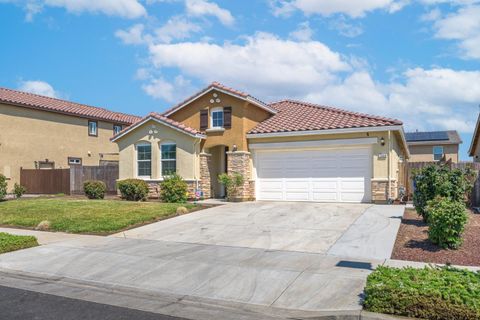 A home in Los Banos