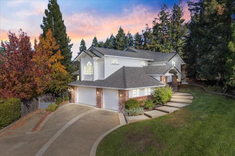 A home in Redding