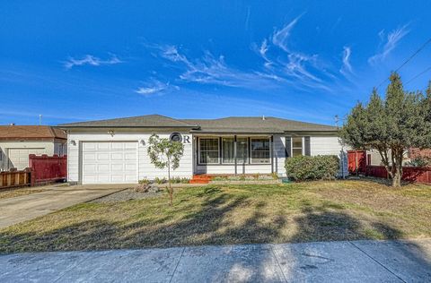 A home in Gonzales