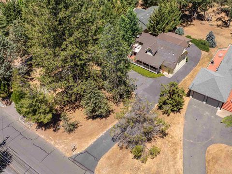 A home in Groveland