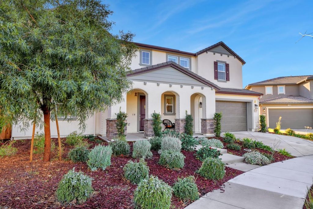 Photo of 6383 Greymont Drive, Tracy, CA 95377 (MLS # ML82030564)