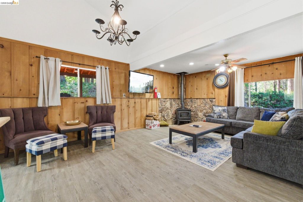 Photo of 24189 S Fork Rd, Twain Harte, CA 95383 (MLS # 41128819)