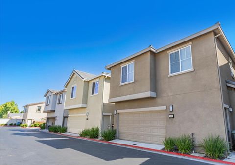 A home in East Palo Alto