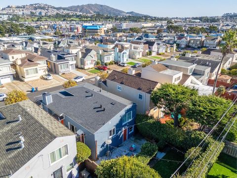 A home in Daly City