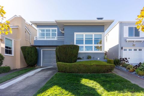 A home in Daly City