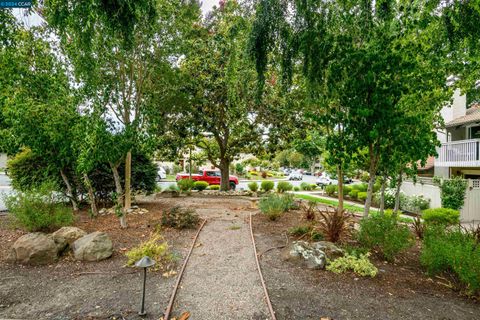 A home in Moraga