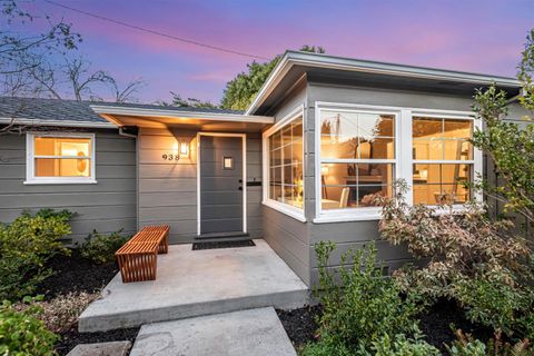 A home in Palo Alto