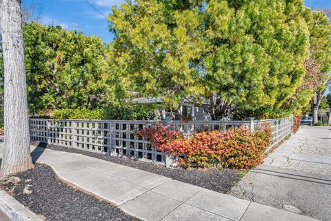 A home in Palo Alto