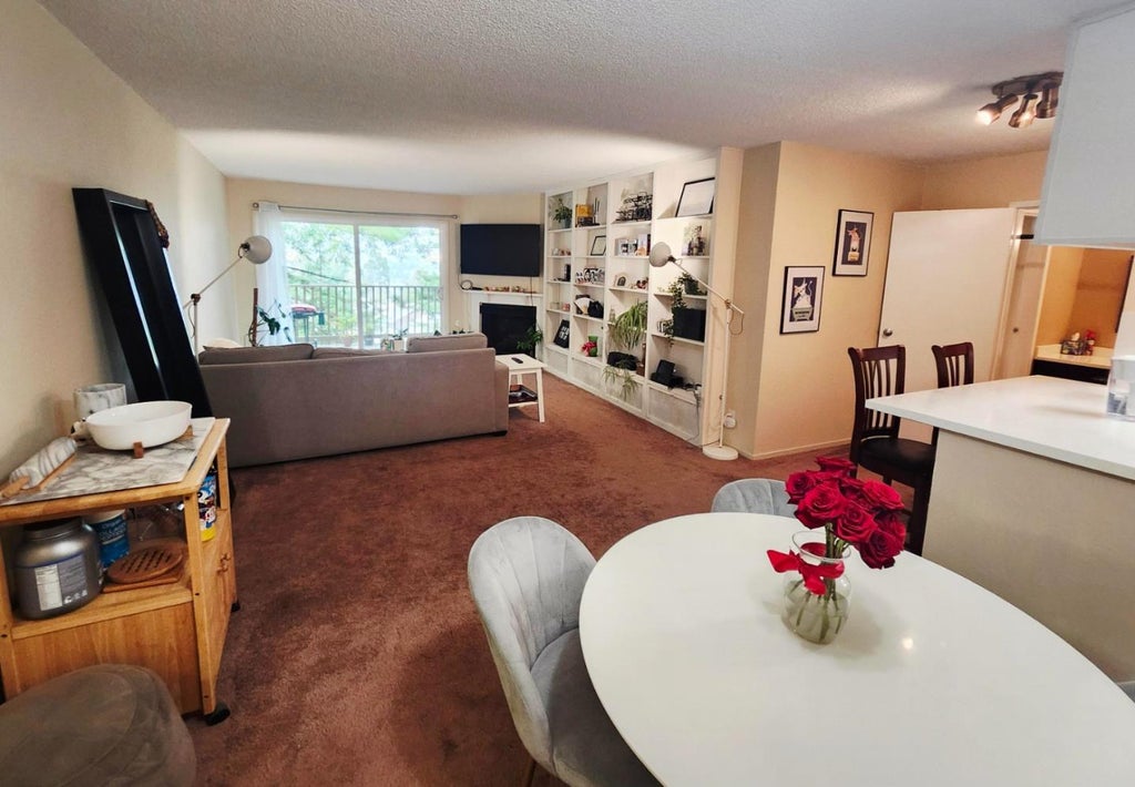 Photo of 397 Imperial Way #109, Daly City, CA 94015 (MLS # ML82056186)