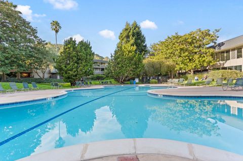 A home in San Bruno