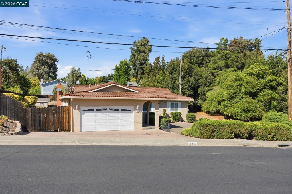 Photo of 2023 Olympic Dr, Martinez, CA 94553 (MLS # 41147993)