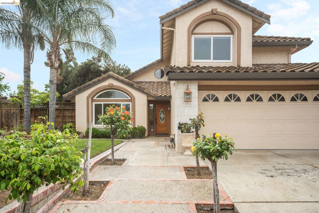 Photo of 2002 Montauk Ct, Discovery Bay, CA 94505 (MLS # 41129154)