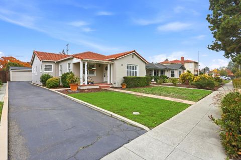 Photo of 680 N Winchester Boulevard, Santa Clara, CA 95050 (MLS # ML82029208)