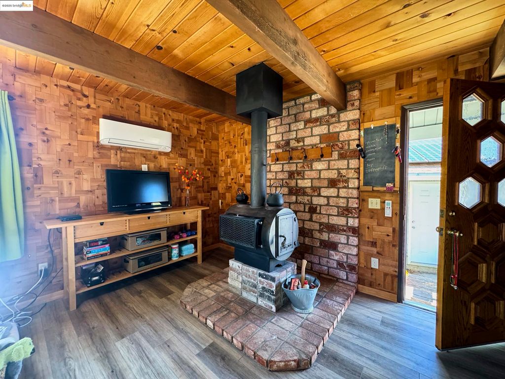 Photo of 19440 Mount Hope Ln, Soulsbyville, CA 95372 (MLS # 41116065)