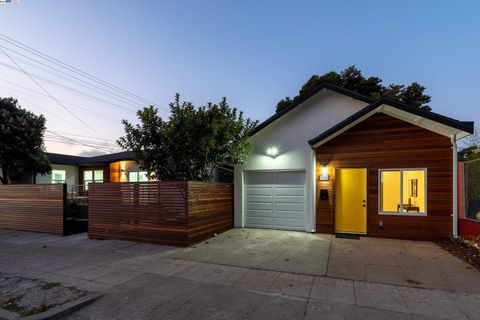 A home in Emeryville