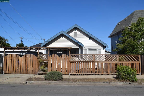 947 8TH ST, RICHMOND, CA 94801 - Image 270d31fd06e5d5e4f99f2fda106e1fc5/88128196