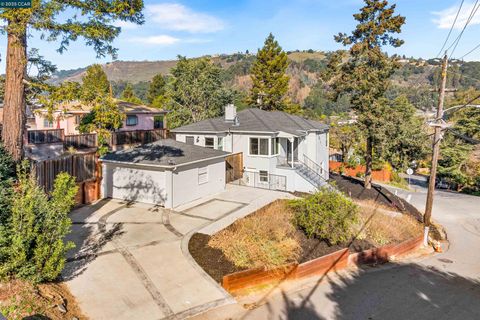 Photo of 3649 Shone Ave, Oakland, CA 94605 (MLS # 41118808)