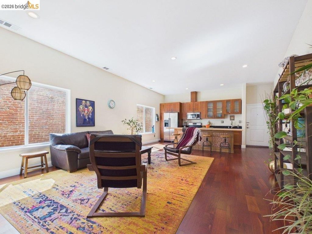 Photo of 1488 14Th St #A, Oakland, CA 94607 (MLS # 41127841)