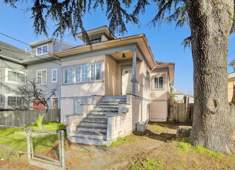 A home in Emeryville