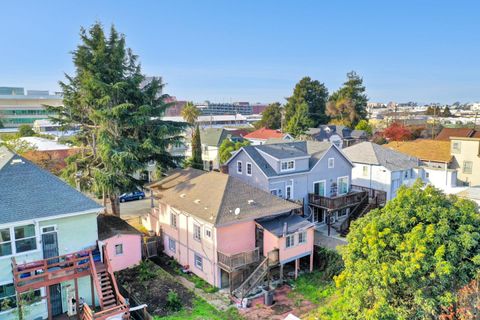 A home in Emeryville