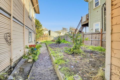 A home in Emeryville