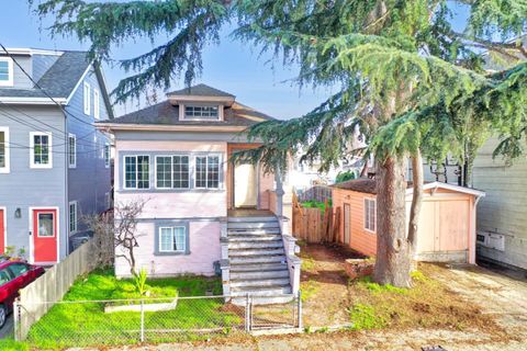 A home in Emeryville