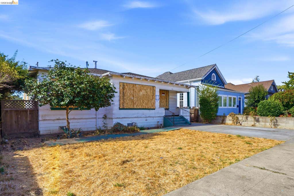 Photo of 1159 Louisiana St, Vallejo, CA 94590 (MLS # 41145934)