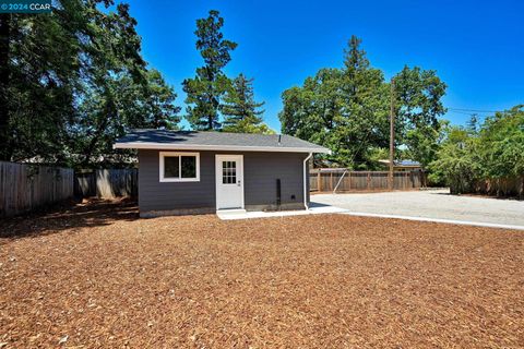 A home in Pleasant Hill