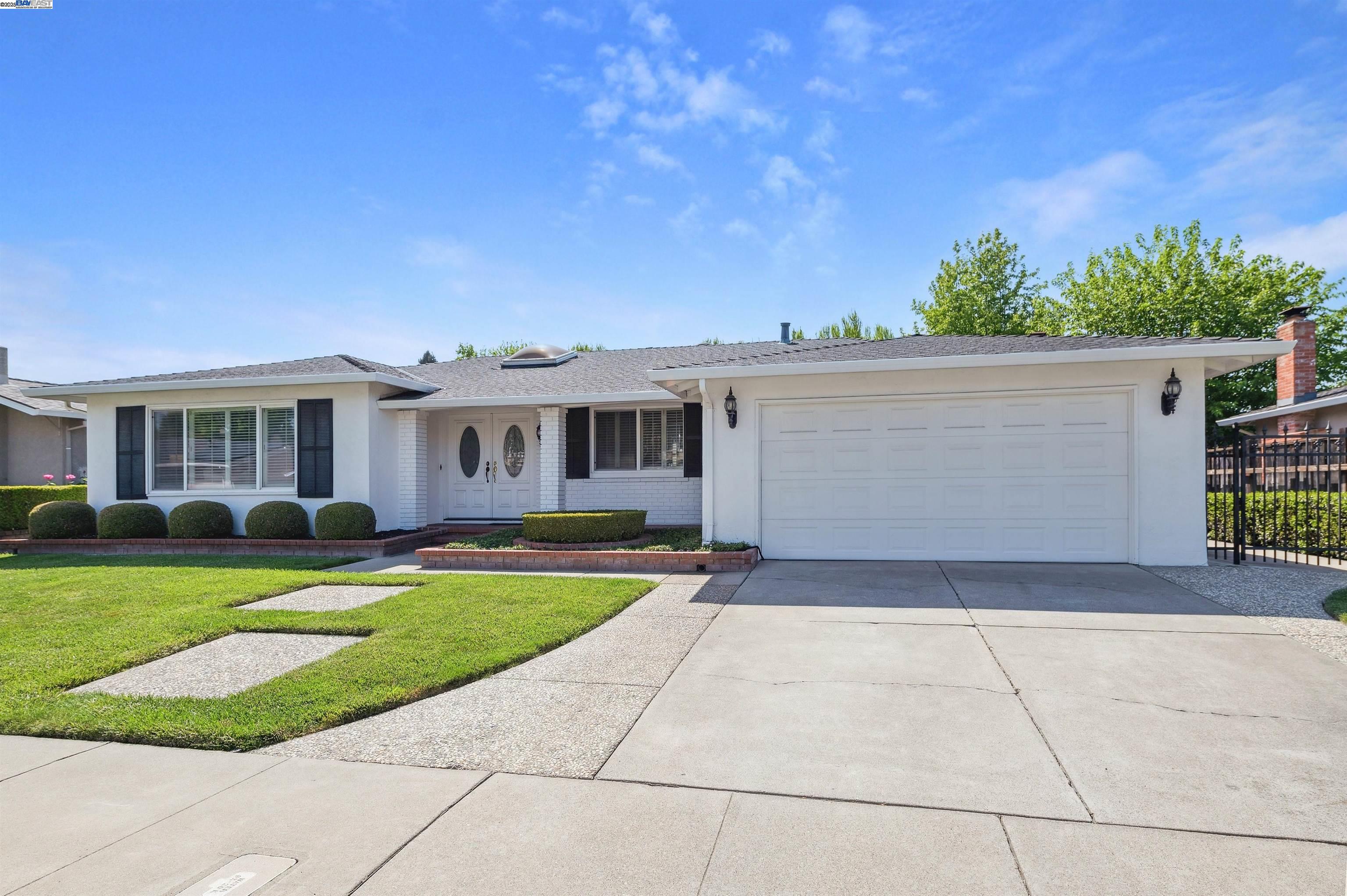 2314 Sandpiper Way