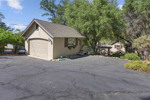 A home in Groveland